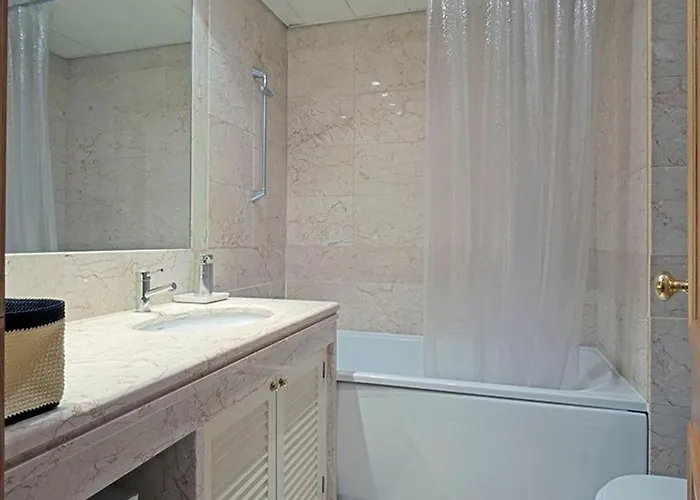 Διαμέρισμα Gruenes Avila By Interhome *