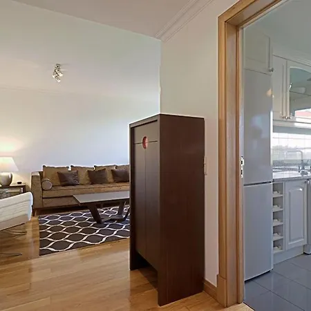 شقة Gruenes Avila By Interhome Lisboa